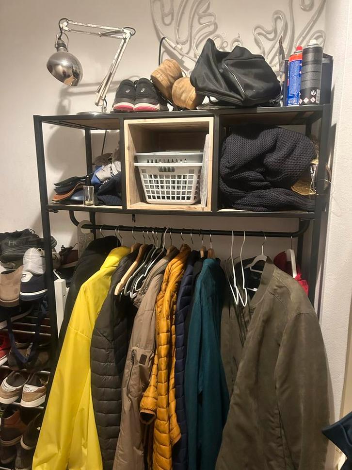 Mooie houten en stalen garderobekast - verhuisverkoop!, Huis en Inrichting, Woonaccessoires | Kapstokken, Zo goed als nieuw, Ophalen