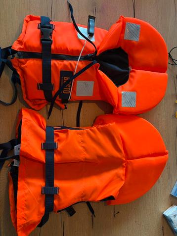 2x reddingsvest Besto (5-15 kg) ook los te koop beschikbaar voor biedingen