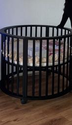 Zwarte ronde box, Kinderen en Baby's, Boxen, Ophalen, Zo goed als nieuw, Rond, Wieltjes