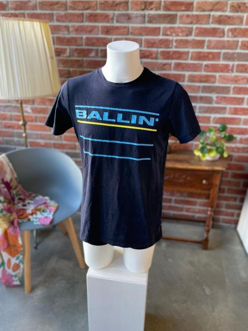 Mooi shirt van Ballin' maat M, Kleding | Heren, T-shirts, Zo goed als nieuw, Maat 46 (S) of kleiner, Blauw, Ophalen of Verzenden