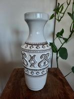 Vintage West Germany vaas 25 cm hoog wit, Ophalen of Verzenden