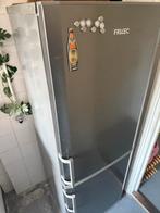 Frizec Koelkast met Vriesvak - Goed Onderhouden, Gebruikt, 100 tot 150 liter, Energieklasse A of zuiniger, 45 tot 60 cm