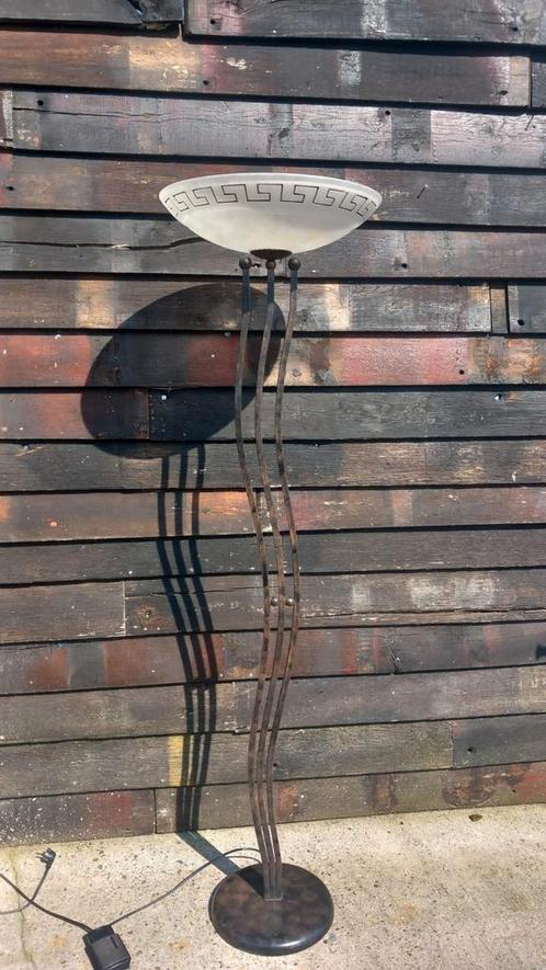 vloerlamp met Grieks motief, Antiek en Kunst, Antiek | Lampen, Ophalen