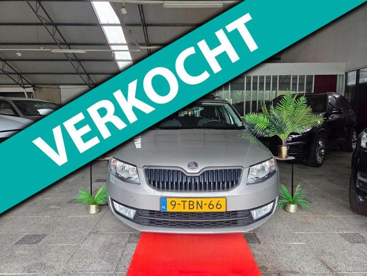 Skoda Octavia Combi 1.6 TDI AUT PANORAMA en TAXI Klaar!, Auto's, Skoda, Bedrijf, Te koop, Octavia, Diesel, Euro 5, B, Stationwagon