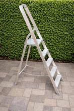 Huishoudtrap Klustrap 5 treden, Ophalen, Trap, Zo goed als nieuw, Opvouwbaar of Inschuifbaar