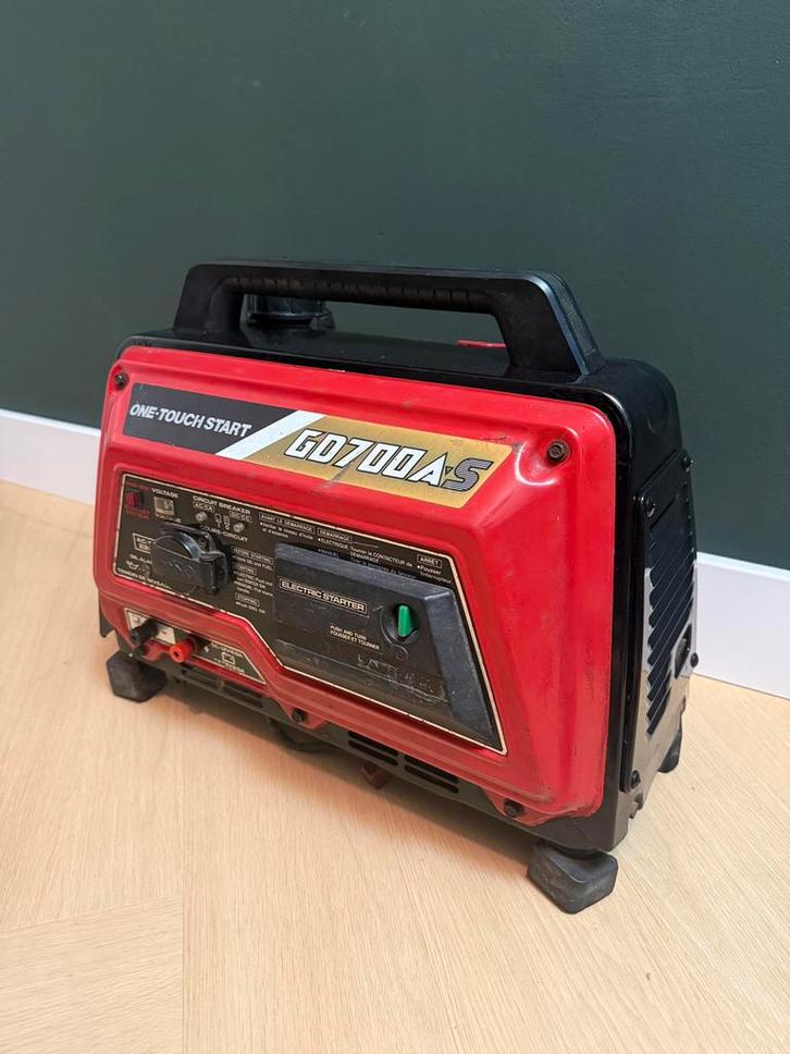 Kawasaki aggregaat / generator noodstroom GD 700 AS, Doe-het-zelf en Verbouw, Overige Doe-het-zelf en Verbouw, Gebruikt, Ophalen