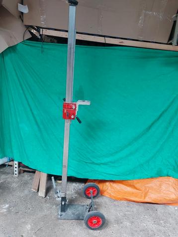 Diamantboor statief  tot 3.30m De ideale oplossing voor het  beschikbaar voor biedingen