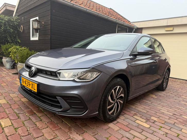 Volkswagen Polo 1.0 TSI 95pk 2022 Grijs, Auto's, Volkswagen, Bedrijf, Polo, ABS, Adaptive Cruise Control, Airbags, Airconditioning