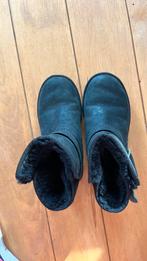 Lage Uggs laarzen maat 36, Ophalen of Verzenden, Zo goed als nieuw, Zwart, Boots