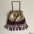 Mooi oud kralentasje met tassles, Ophalen of Verzenden