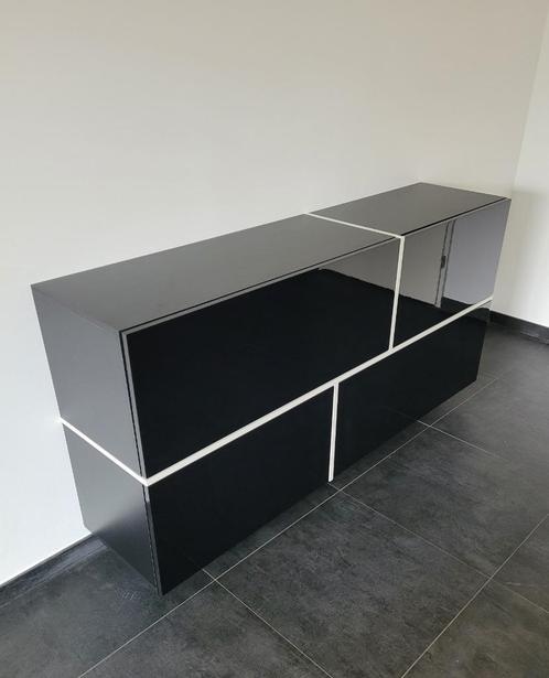 VOORRAAD Zwart zwevend design dressoir met 4 kleppen MONTAGE, Huis en Inrichting, Kasten | Dressoirs, Nieuw, 150 tot 200 cm, 25 tot 50 cm