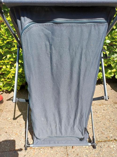 Opvouwbare campingkast kampeer kast, Caravans en Kamperen, Kampeermeubelen, Zo goed als nieuw, Campingkast, Ophalen of Verzenden
