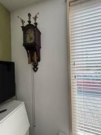 Oude klok zoals een friese staartklok, Huis en Inrichting, Woonaccessoires | Klokken, Ophalen of Verzenden