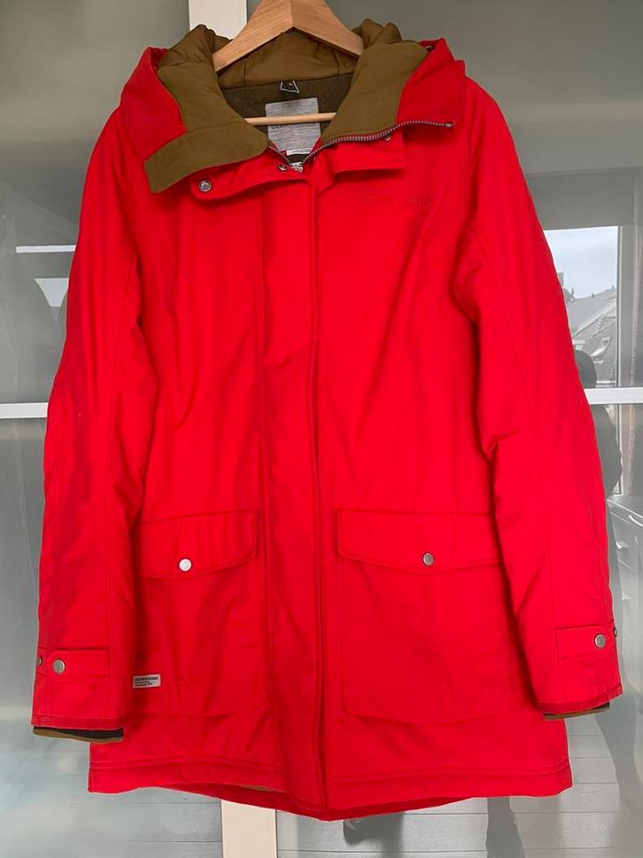 Prachtige Didriksons 1913 winterjas met capuchon, Kleding | Dames, Jassen | Winter, Zo goed als nieuw, Maat 38/40 (M), Rood, Ophalen