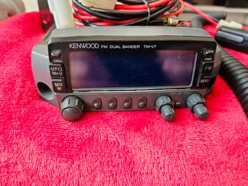 Kenwood dual bander dual band TM-V7  beschikbaar voor biedingen