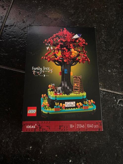 Lego - Family Tree, Kinderen en Baby's, Speelgoed | Duplo en Lego, Zo goed als nieuw, Lego, Complete set, Ophalen of Verzenden