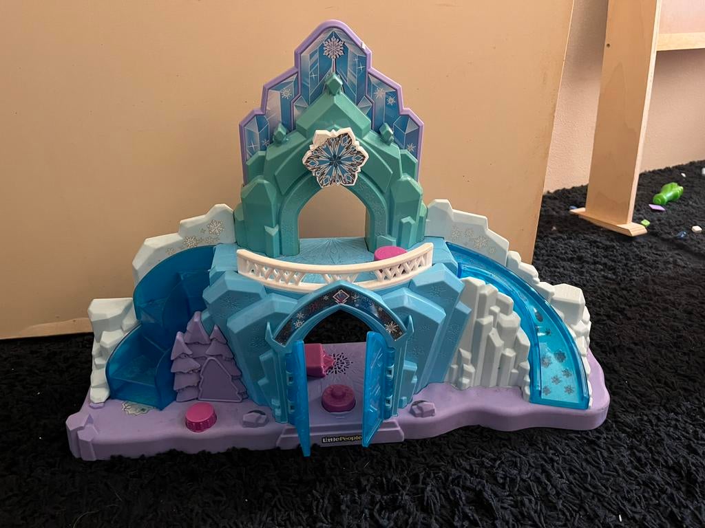 Elsa speelhuisje, Ophalen, Zo goed als nieuw, Speelset, Met geluid