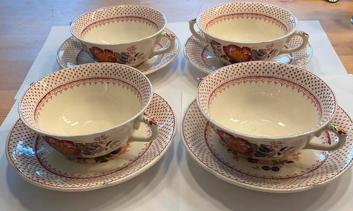 Vier antieke Mason's Paynsley Pink soup bowls/borden., Antiek en Kunst, Antiek | Servies los, Ophalen of Verzenden