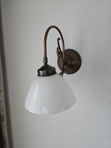 Diverse Lampen: Hang-, Tafel-, Muurlampen beschikbaar voor biedingen