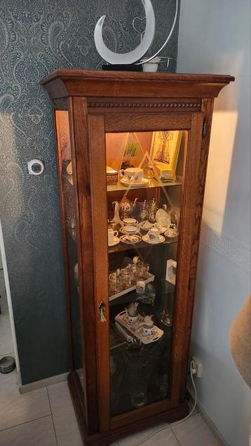 Kersenhouten Vitrinekast - Zo Goed Als Nieuw! beschikbaar voor biedingen