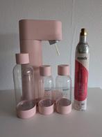 MySoda roze bruiswatermachine met 3 flessen en 2 co2 flessen, Witgoed en Apparatuur, Bruiswatermachines, Ophalen, Zo goed als nieuw
