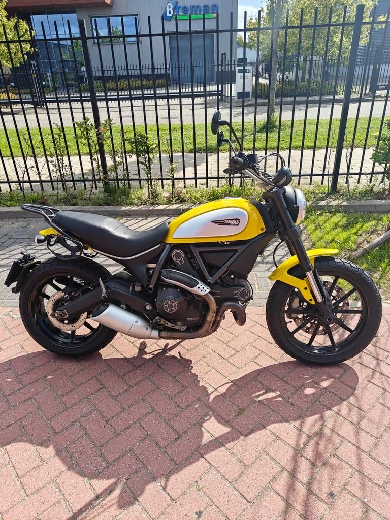 Ducati Scrambler Icon 2016, Motoren, Motoren | Ducati, 2 cilinders, Particulier, Meer dan 35 kW, 800 cc