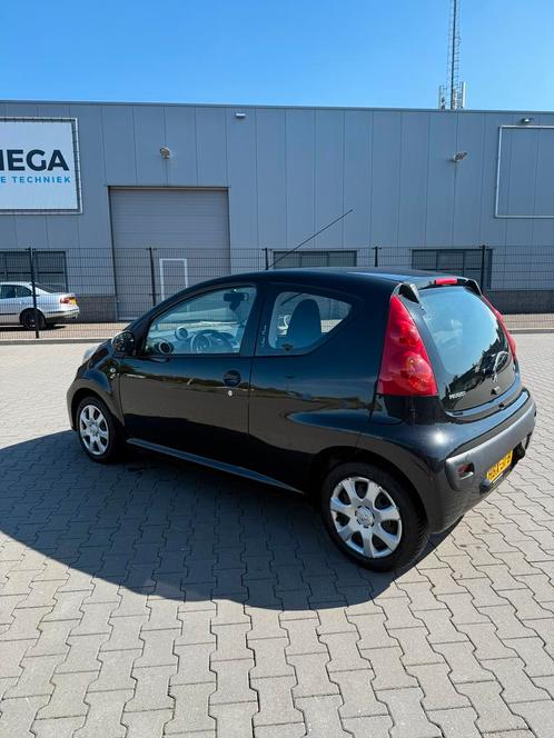Peugeot 107 3DR 2011 Zwart, Auto's, Peugeot, Particulier, Benzine, Hatchback, Handgeschakeld, Geïmporteerd, Zwart, Voorwielaandrijving