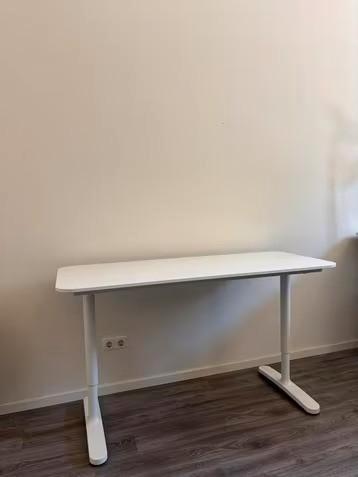Bureau Bekant from IKEA - afbeelding 1