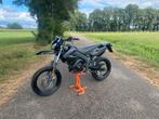 Derbi senda xtreme 2010 50cc schakelbrommer, Fietsen en Brommers, Brommers | Derbi, Ophalen, 6 versnellingen, Maximaal 45 km/u