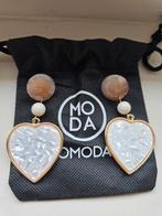 OMODA nieuwe oorbellen, Overige materialen, Hangers, Beige, Nieuw