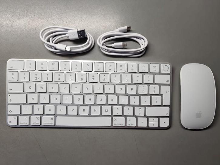 Apple Magic Keyboard NL met touch ID & Magic Mouse 2 Wit set, Computers en Software, Apple Desktops, Zo goed als nieuw, iMac, Ophalen of Verzenden