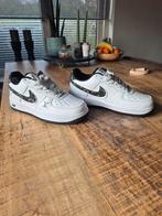 Nike Air Force Schoenen Louis Vuitton maat 41, Wit, Nike, Nieuw, Ophalen of Verzenden