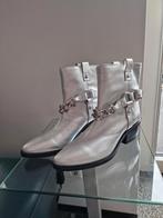 Nieuw Love Moschino leren korte laarzen zilver maat 37, Love Moschino, Overige kleuren, Verzenden, Lage of Enkellaarzen