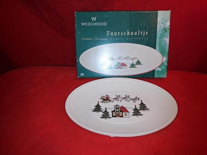 Wedgwood Windsor Christmas AH Kerst Zuurschaal Ovale Schaal, Huis en Inrichting, Keuken | Servies, Nieuw, Schaal of Schalen, Wedgwood