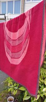 deken Dralon rose-rood 220x150, Huis en Inrichting, Gebruikt, Eenpersoons, Ophalen of Verzenden, Deken of Dekbed