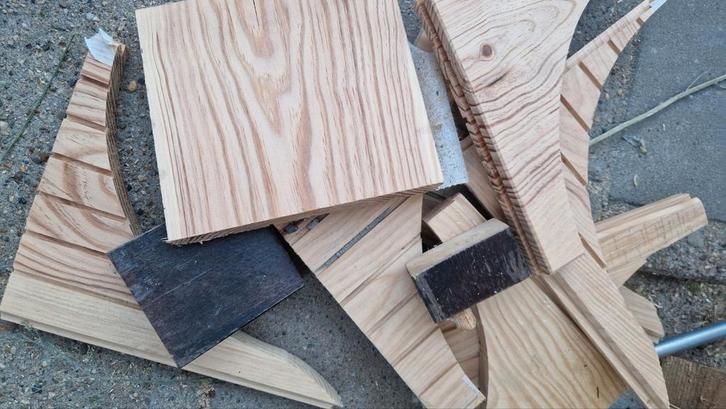 Haardhout stookhout vuurkorf vuren grenen eik maranti hard, Tuin en Terras, Haardhout, Blokken, Overige houtsoorten, Minder dan 3 m³