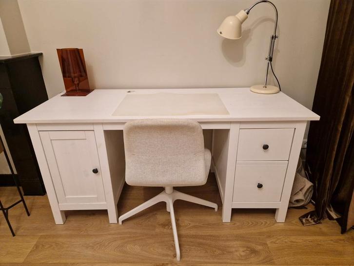 IKEA Hemnes Bureau Wit + Bureaustoel, Huis en Inrichting, Bureaus, Gebruikt, Bureau, Ophalen