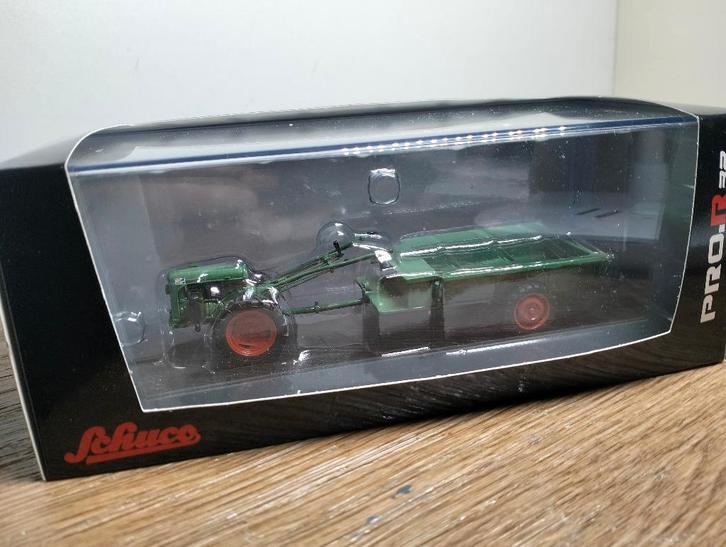 Te koop Schuco Holder EDII met aanhanger Gelimiteerd ., Hobby en Vrije tijd, Modelauto's | 1:32, Zo goed als nieuw, Tractor of Landbouw