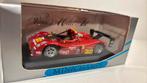 Ferrari 333 sp 1994 minichamps 1.43