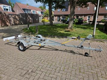 Boottrailer tot 6 meter beschikbaar voor biedingen