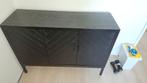Zwart dressoir met visgraat patroon, Huis en Inrichting, Kasten | Dressoirs, Ophalen, Gebruikt, 100 tot 150 cm, Eikenhout