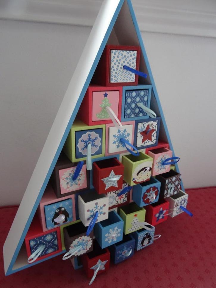 Kerst adventkalender kastje, Diversen, Kerst, Nieuw, Ophalen of Verzenden