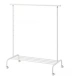 IKEA kledingrek RIGGA goed staat, Ophalen, Met wielen, Gebruikt