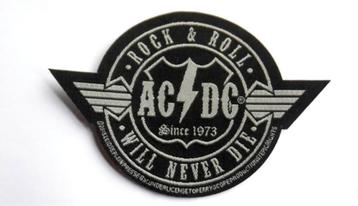  	 AC/DC  zeer mooie rock & roll patch 87 - 6.5 x 10 cm beschikbaar voor biedingen