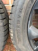 lichtmetalen velgen Ford mustang Mach e 19" met winterbanden, Auto-onderdelen, Banden en Velgen, Gebruikt, 255 mm, Velg(en), Winterbanden