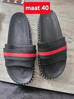 Bieden slippers maat 40, Ophalen of Verzenden, Zo goed als nieuw