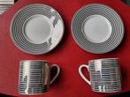 Bijenkorf Espresso set 2 maal kop en schotel 9.90, Ophalen of Verzenden, Zo goed als nieuw, Porselein, Kop en/of schotel