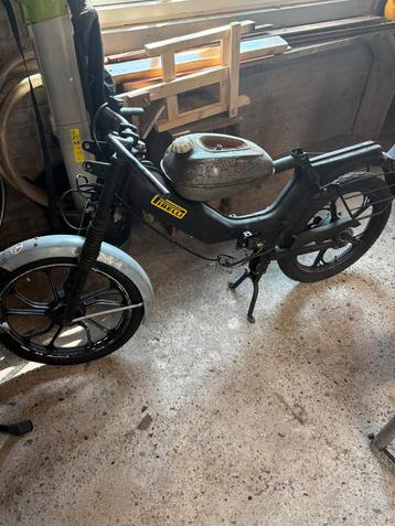 Tomos frames beschikbaar voor biedingen