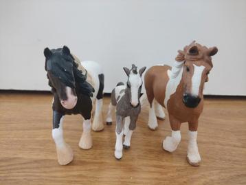 Schleigh set van 3 paarden beschikbaar voor biedingen