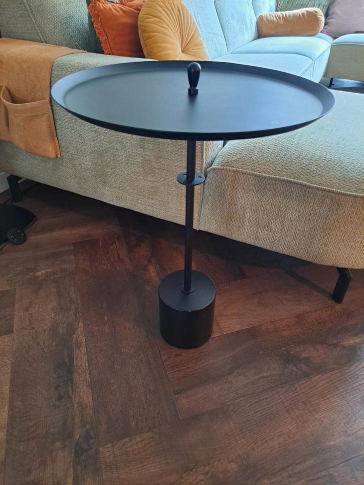 Stevige bijzettafel, Huis en Inrichting, Tafels | Bijzettafels, Zo goed als nieuw, Rond, 45 tot 60 cm, Minder dan 55 cm, Hout